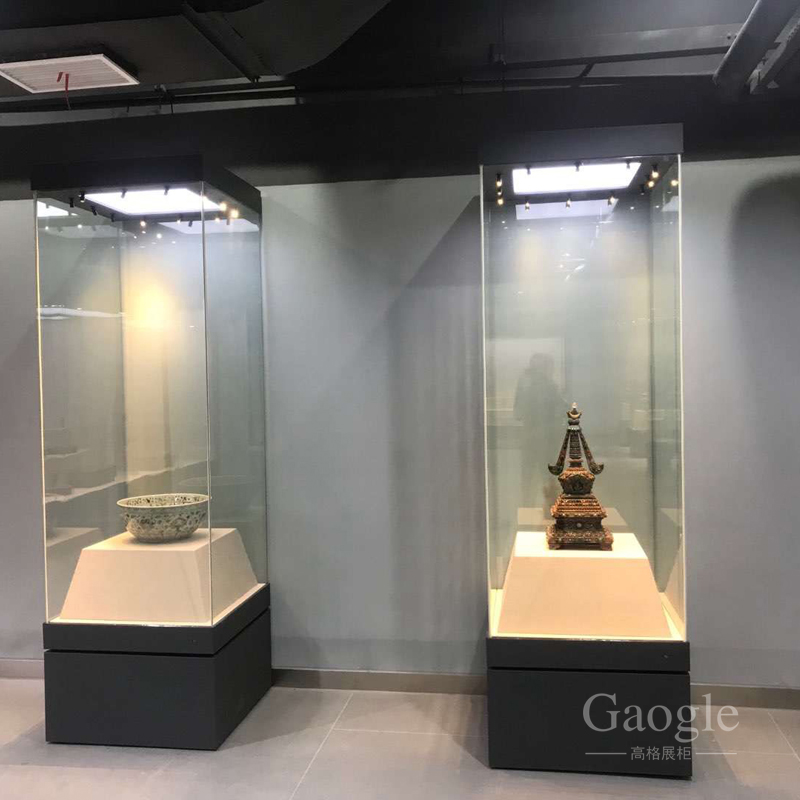 武漢雲英藝術館展櫃